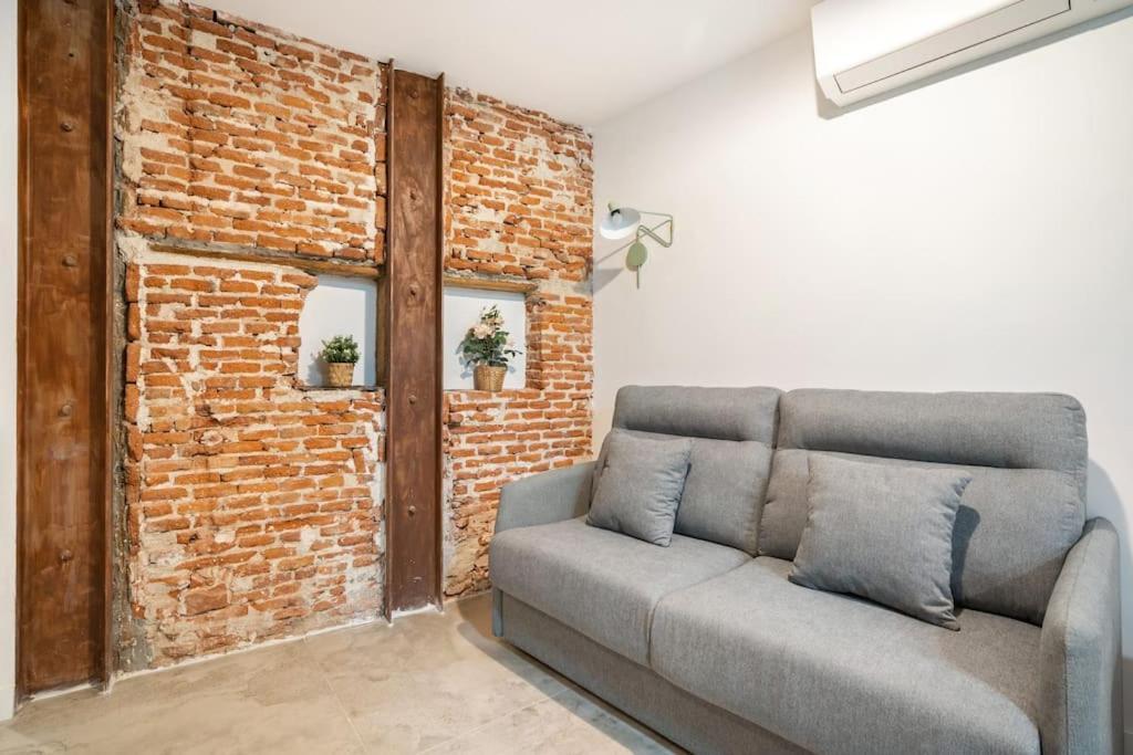 Nice Flat In Lavapies At Street Level S23A Madrid Exterior photo