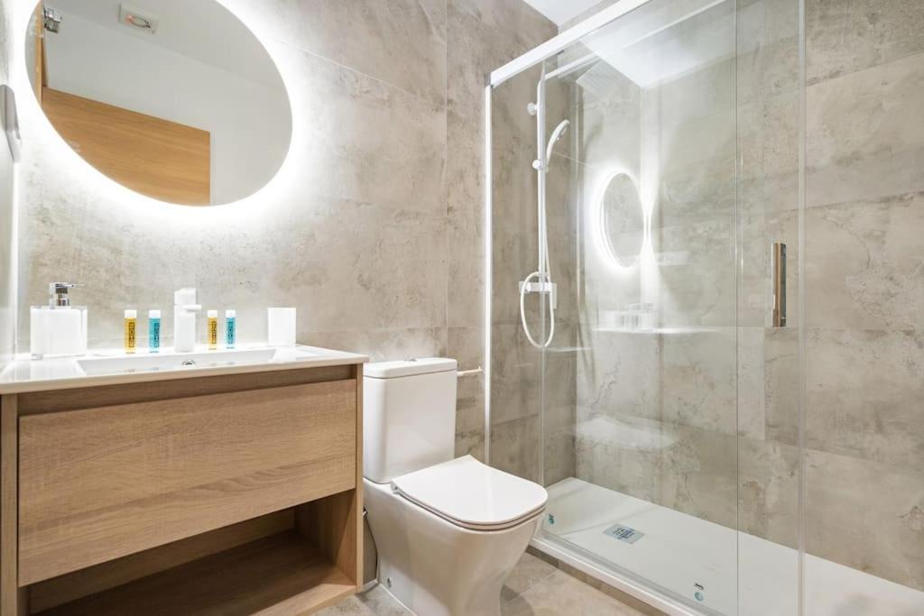 Nice Flat In Lavapies At Street Level S23A Madrid Exterior photo